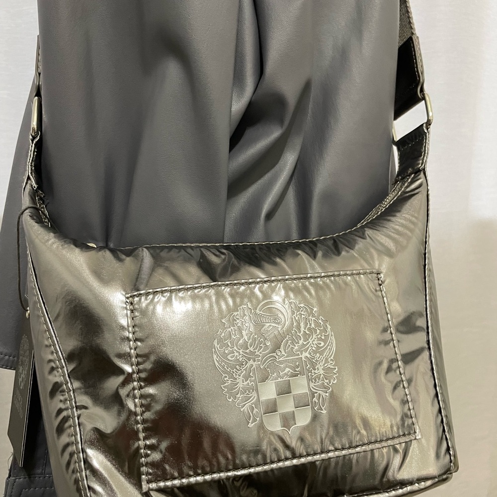 Stylish Gray Shoulder Bag